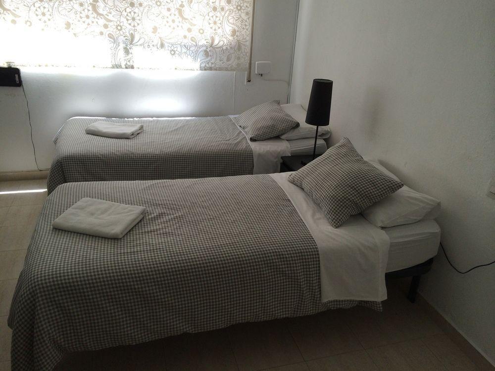Apartamentos Arapiles Madrid Exterior photo