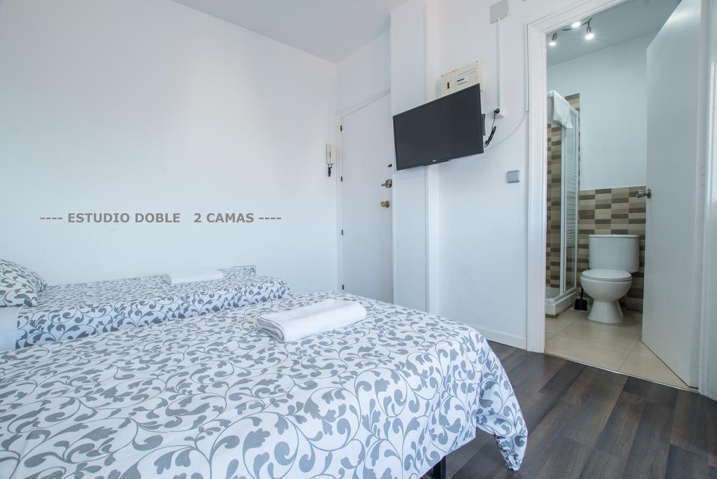 Apartamentos Arapiles Madrid Exterior photo