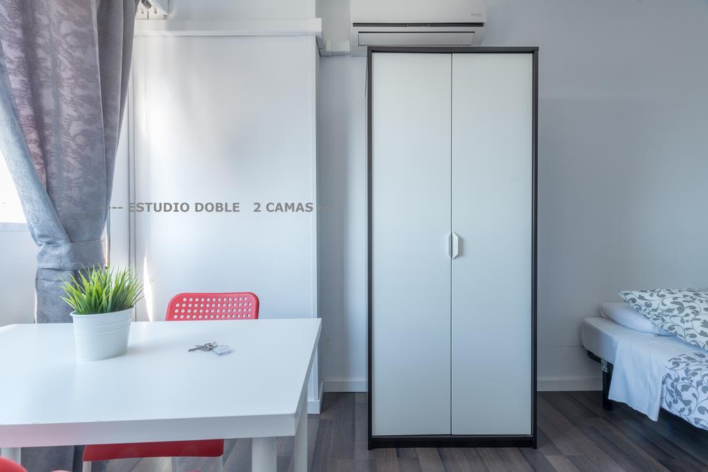 Apartamentos Arapiles Madrid Exterior photo